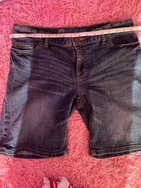 Mossimo women’s Dark Blue Denim Jean Shorts